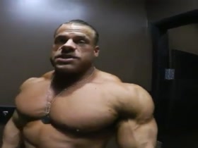 LUKAS WYLER !