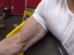 Thumb 11