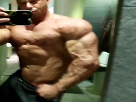 James Muscle