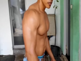 Teen muscle