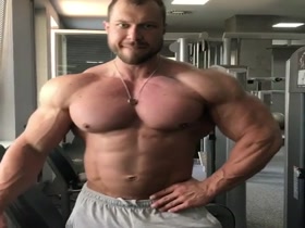 Milan Sadek