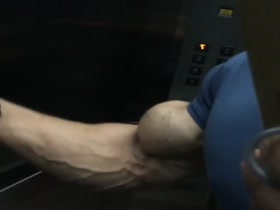Smokin' Gun