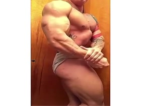 Thumb 16