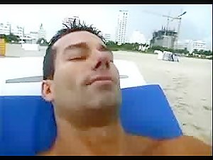 Thumb 8