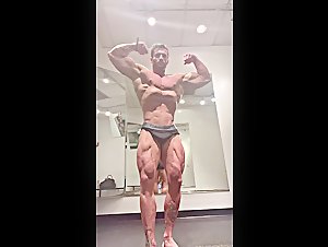 Julian Arroyuelo podate