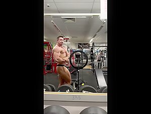 Bulging BIG TIME